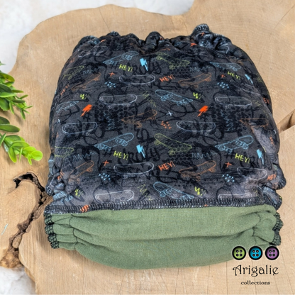 ERIKA | Culotte enfilable absorbante/Couche moulée | Taille Medium 12-45 livres - prêt à partir