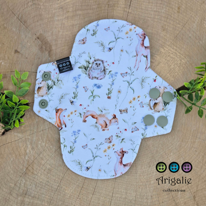 SERVIETTE HYGIÉNIQUE LAVABLE | Pour maman | ARIGALIE - Prête à partir