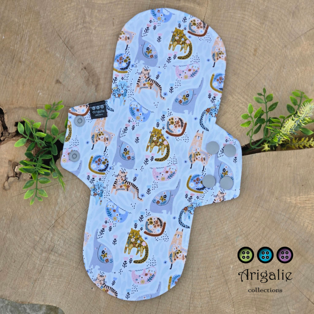 SERVIETTE HYGIÉNIQUE LAVABLE | Pour maman | ARIGALIE - Prête à partir
