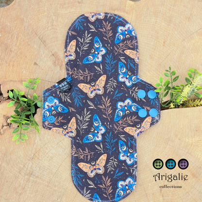 SERVIETTE HYGIÉNIQUE LAVABLE | Pour maman | ARIGALIE - Prête à partir
