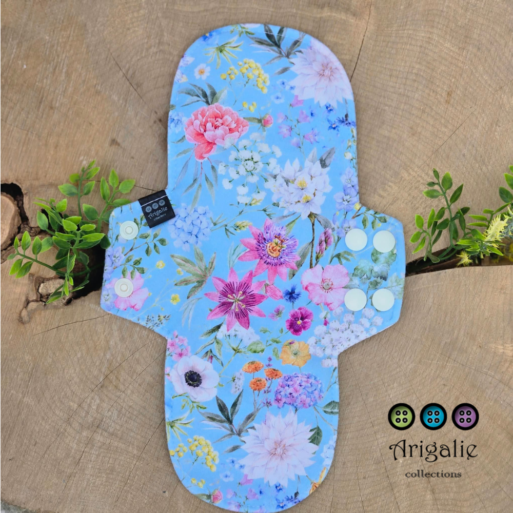 SERVIETTE HYGIÉNIQUE LAVABLE | Pour maman | ARIGALIE - Prête à partir