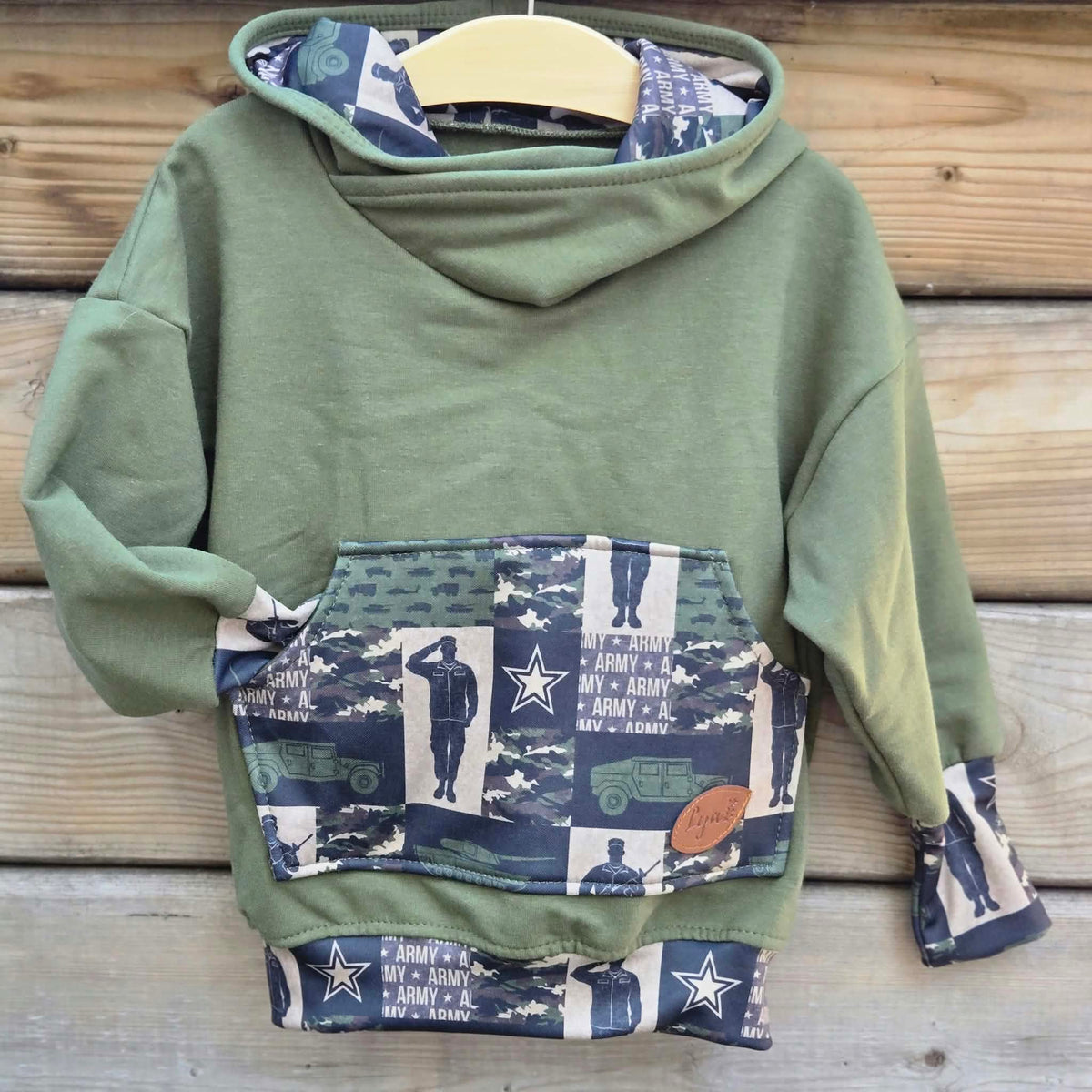 HOODIE ÉVOLUTIF | Coin stylé - prêt à partir
