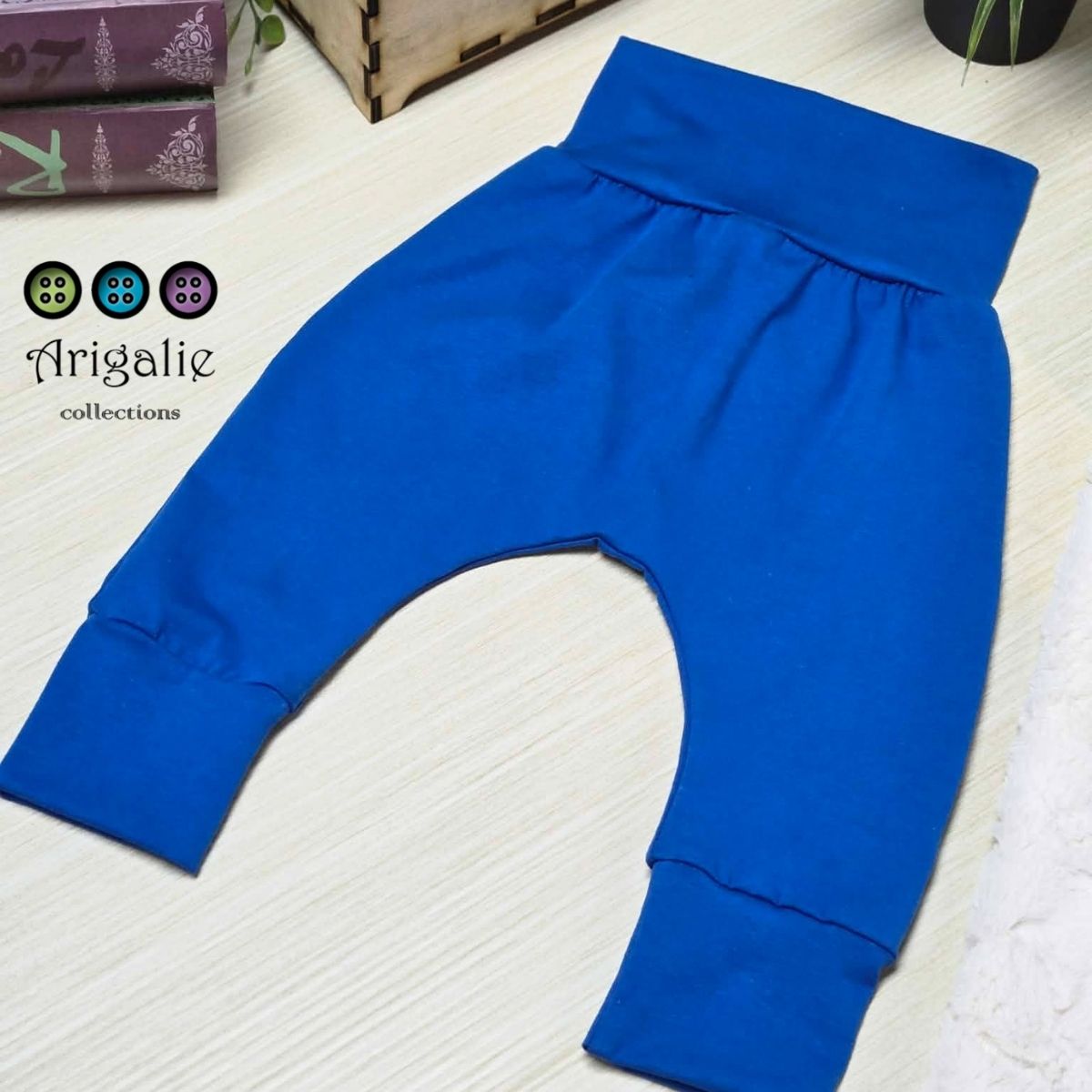 PANTALON ÉVOLUTIF UNI | ARIGALIE - Coin stylé - Prêt à partir