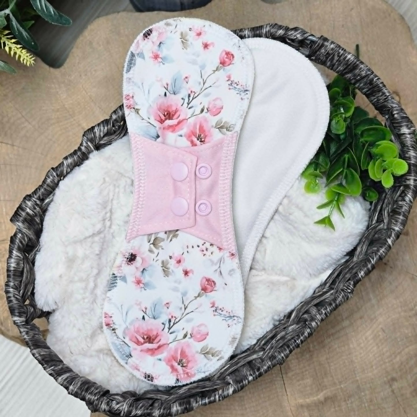 STOCKING SERVIETTE HYGIÉNIQUE LAVABLE | Pour maman | LYA - Prête à partir