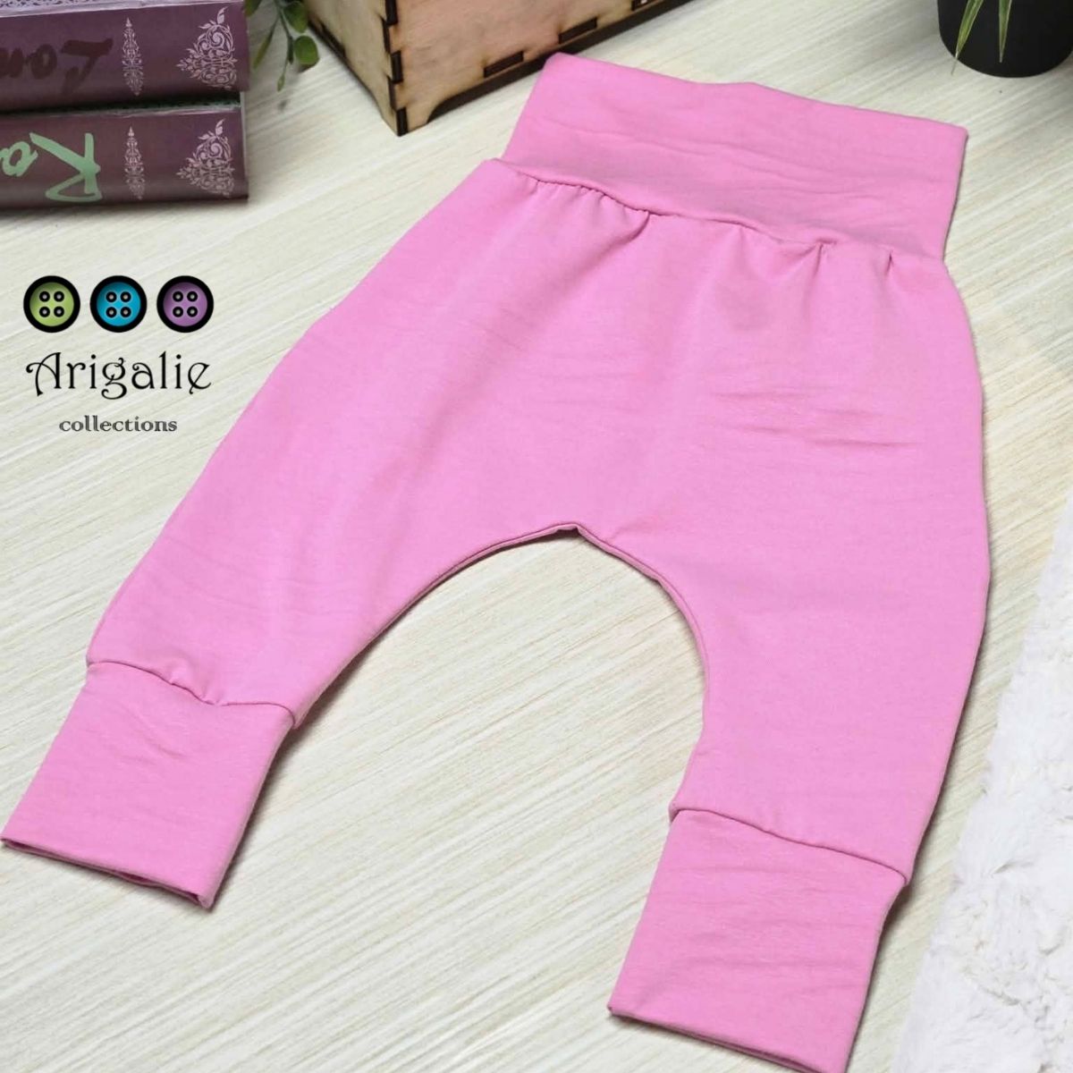 PANTALON ÉVOLUTIF UNI | ARIGALIE - Coin stylé - Prêt à partir