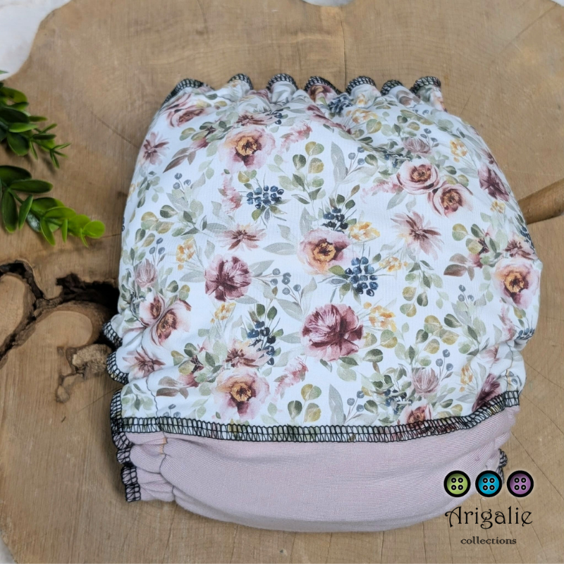 ERIKA | Culotte enfilable absorbante/Couche moulée | Taille Medium 12-45 livres - prêt à partir