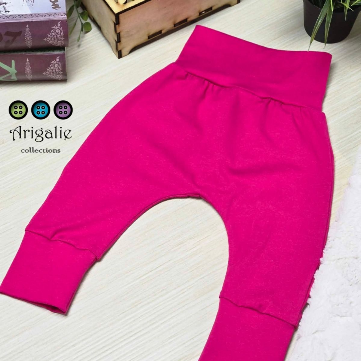 PANTALON ÉVOLUTIF UNI | ARIGALIE - Coin stylé - Prêt à partir