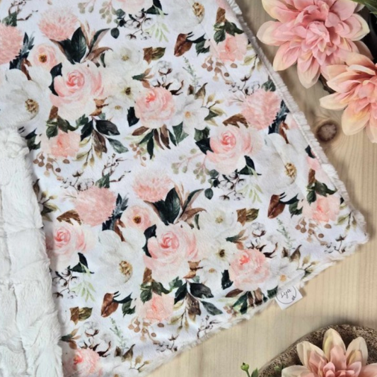 COUVERTURE À FOURRURE | Magnolia - prêt à partir