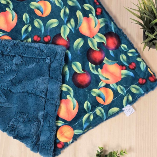 COUVERTURE À FOURRURE | Récolte de pêches - prêt à partir