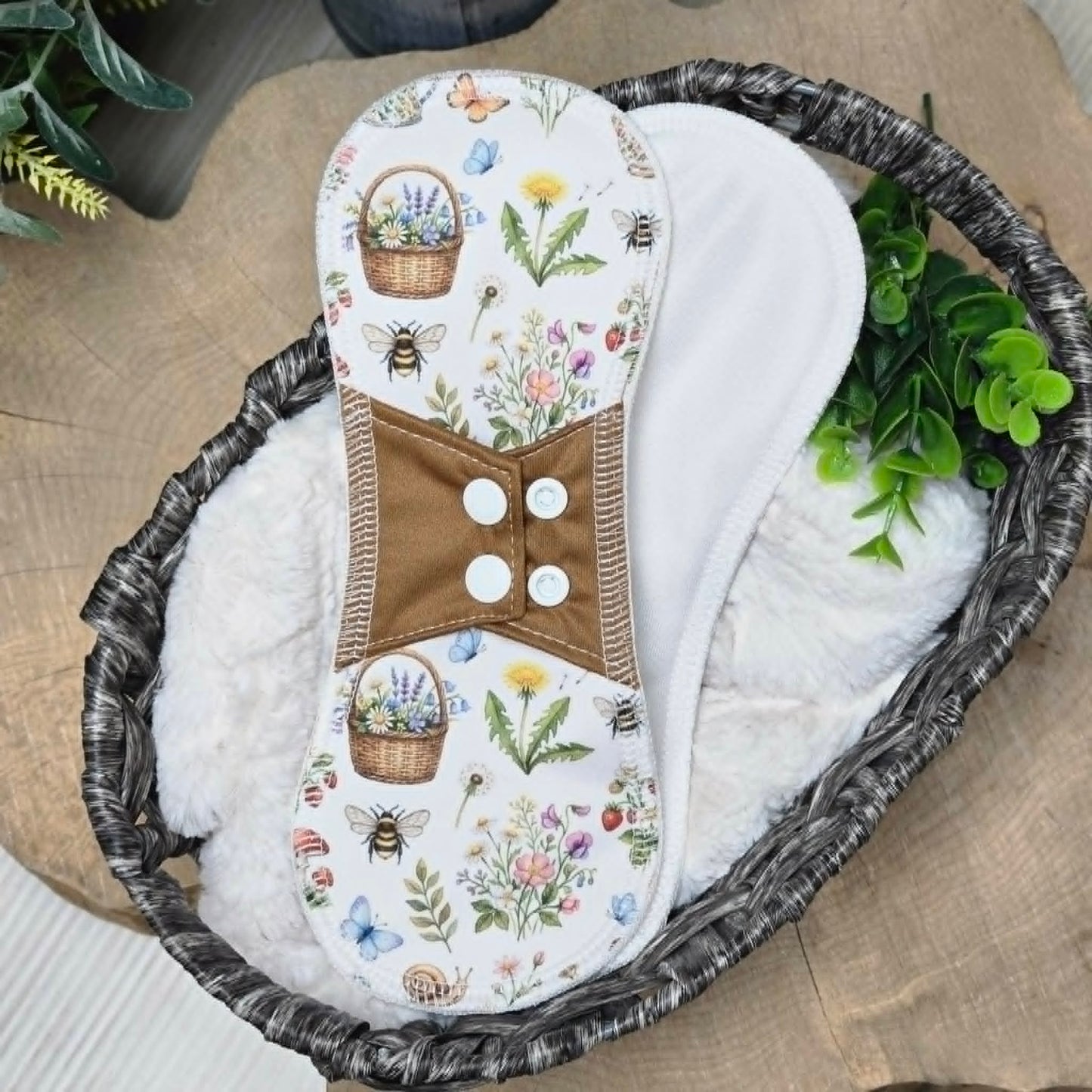STOCKING SERVIETTE HYGIÉNIQUE LAVABLE | Pour maman | LYA - Prête à partir